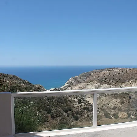 Fteroma Pissouri