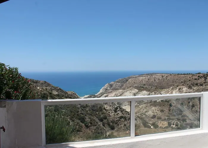 Fteroma Pissouri